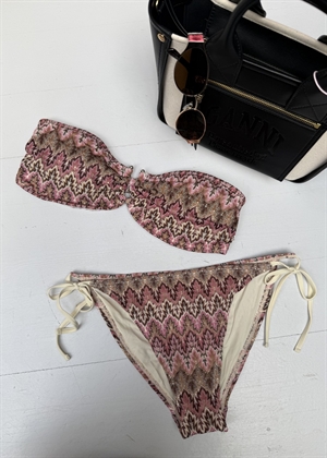 Amber bandeau bikini top Dusty Rose Becksøndergaard 